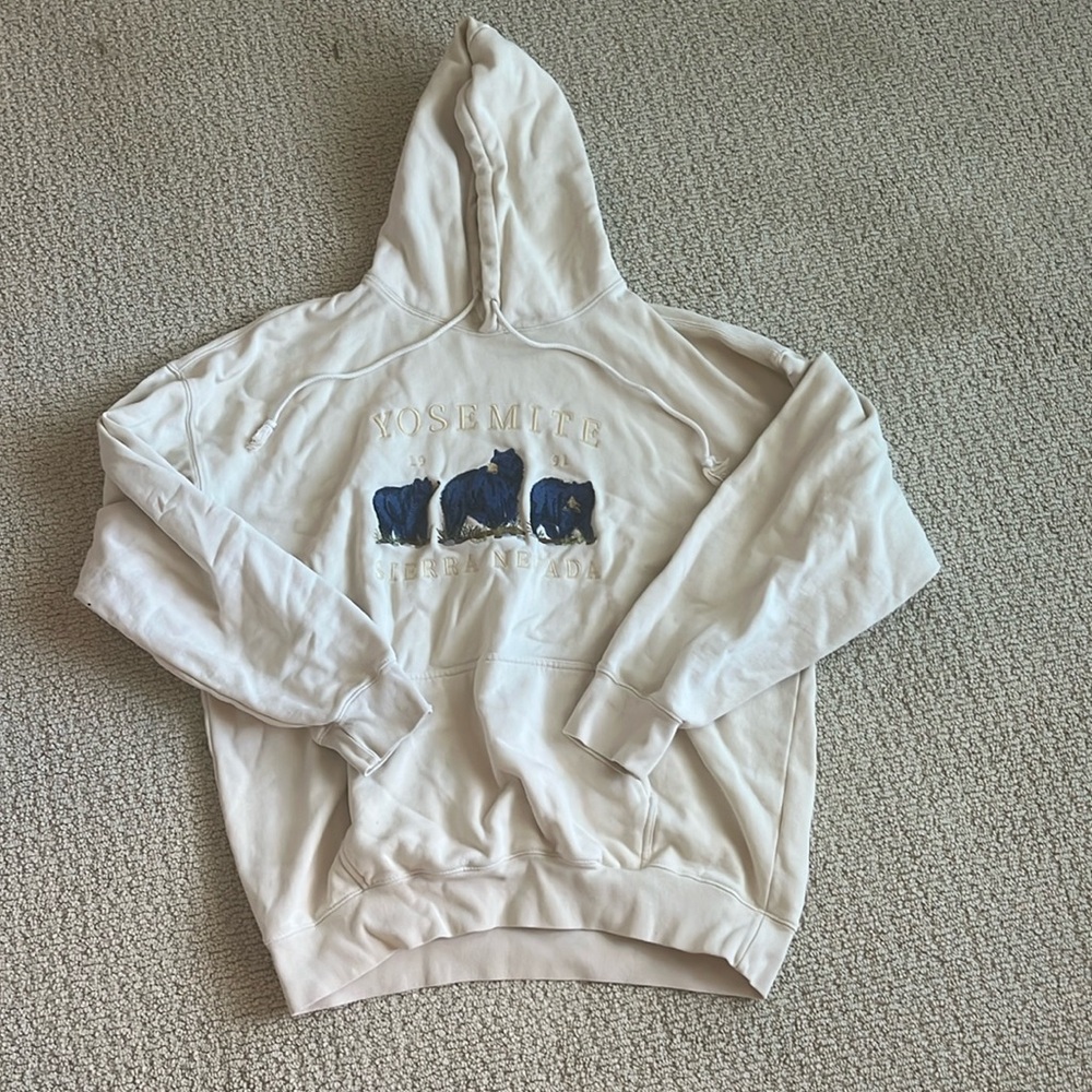 Brandy Melville Cream Yosemite Hoodie